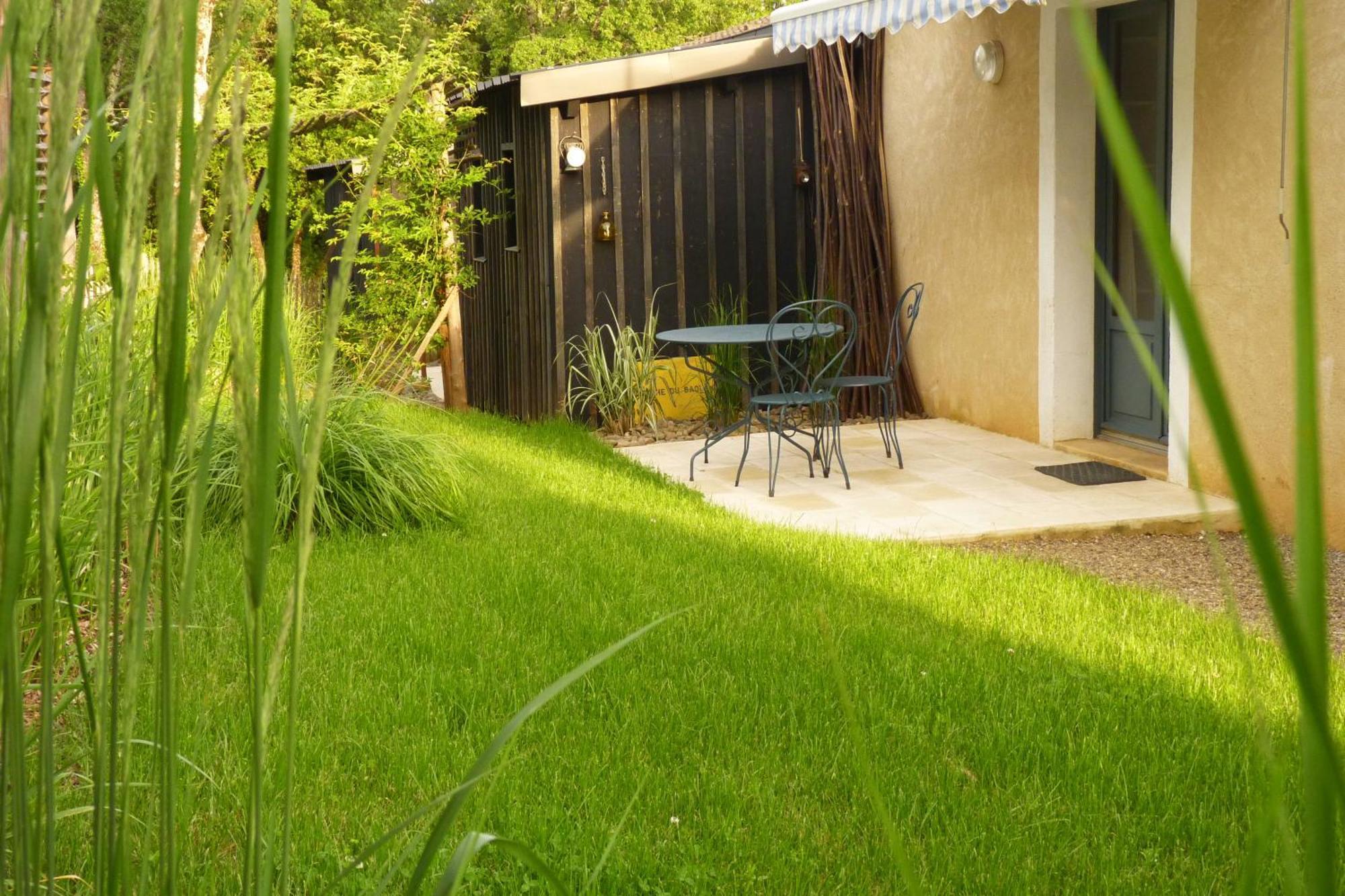 Eco-Hameau Du Sentier Des Sources Βίλα Sarlat-la-Caneda Δωμάτιο φωτογραφία