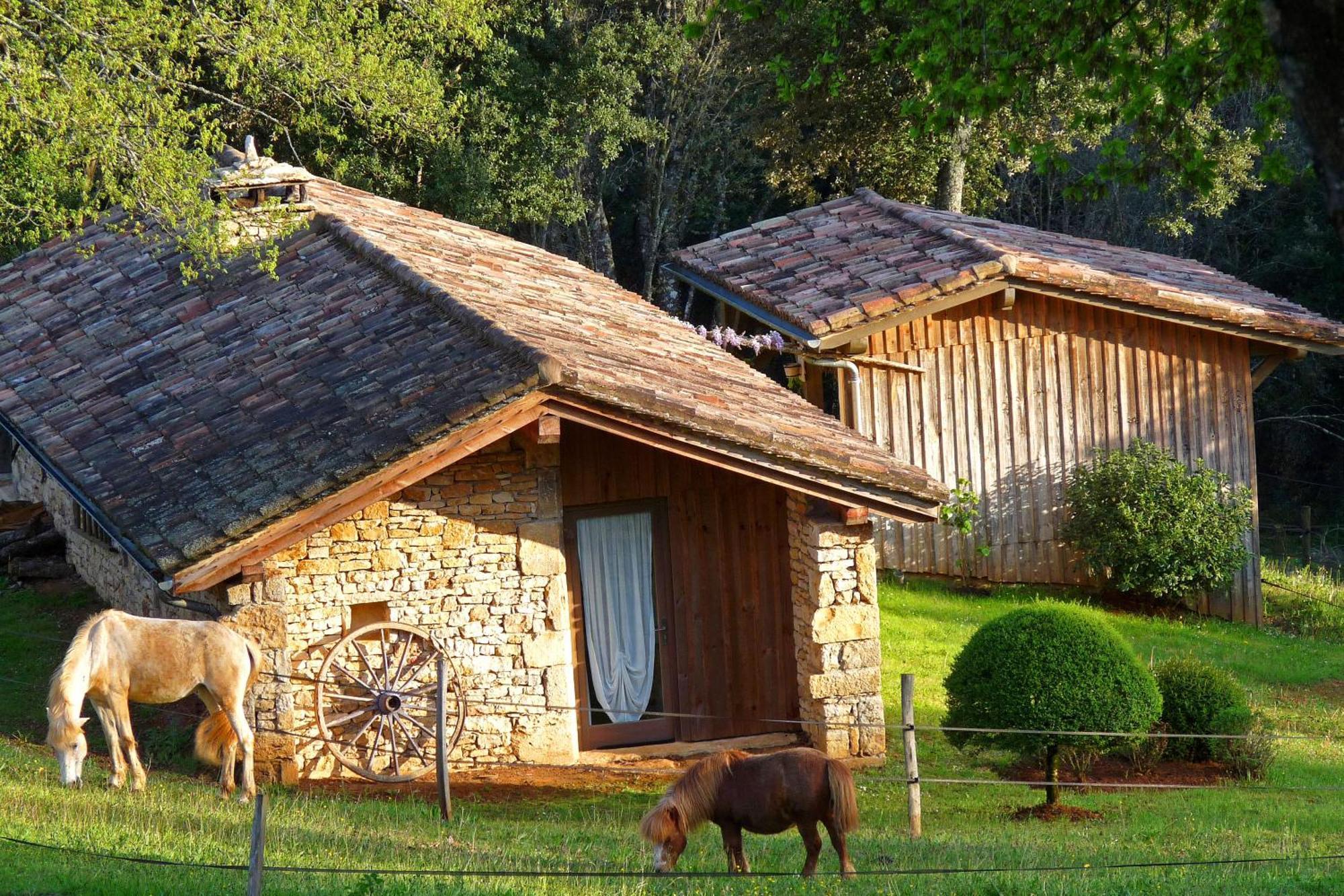 Eco-Hameau Du Sentier Des Sources Βίλα Sarlat-la-Caneda Εξωτερικό φωτογραφία